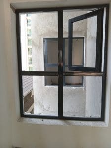 Swing window